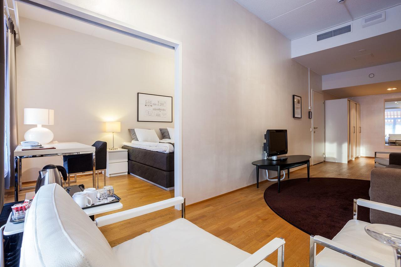 Pietarsaaren Kaupunginhotelli Jakobstad Extérieur photo