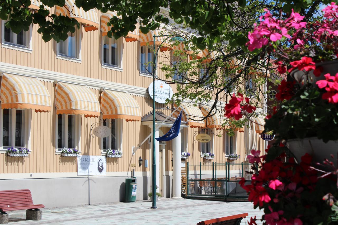 Pietarsaaren Kaupunginhotelli Jakobstad Extérieur photo