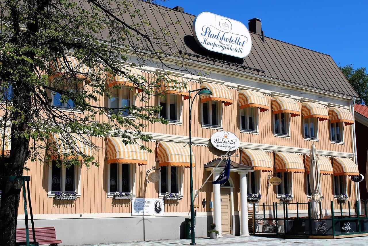 Pietarsaaren Kaupunginhotelli Jakobstad Extérieur photo