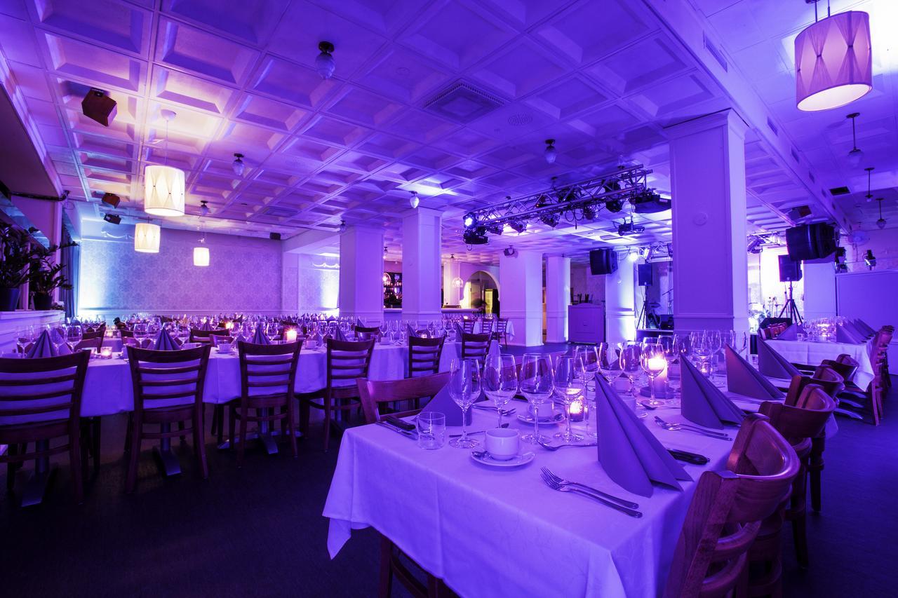 Pietarsaaren Kaupunginhotelli Jakobstad Extérieur photo